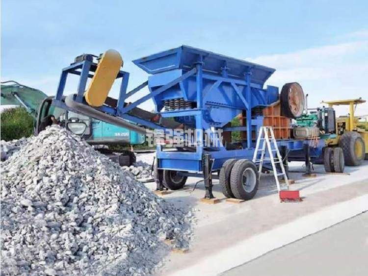 移動破碎生產(chǎn)線(圖3) 移動破碎生產(chǎn)線(圖3)